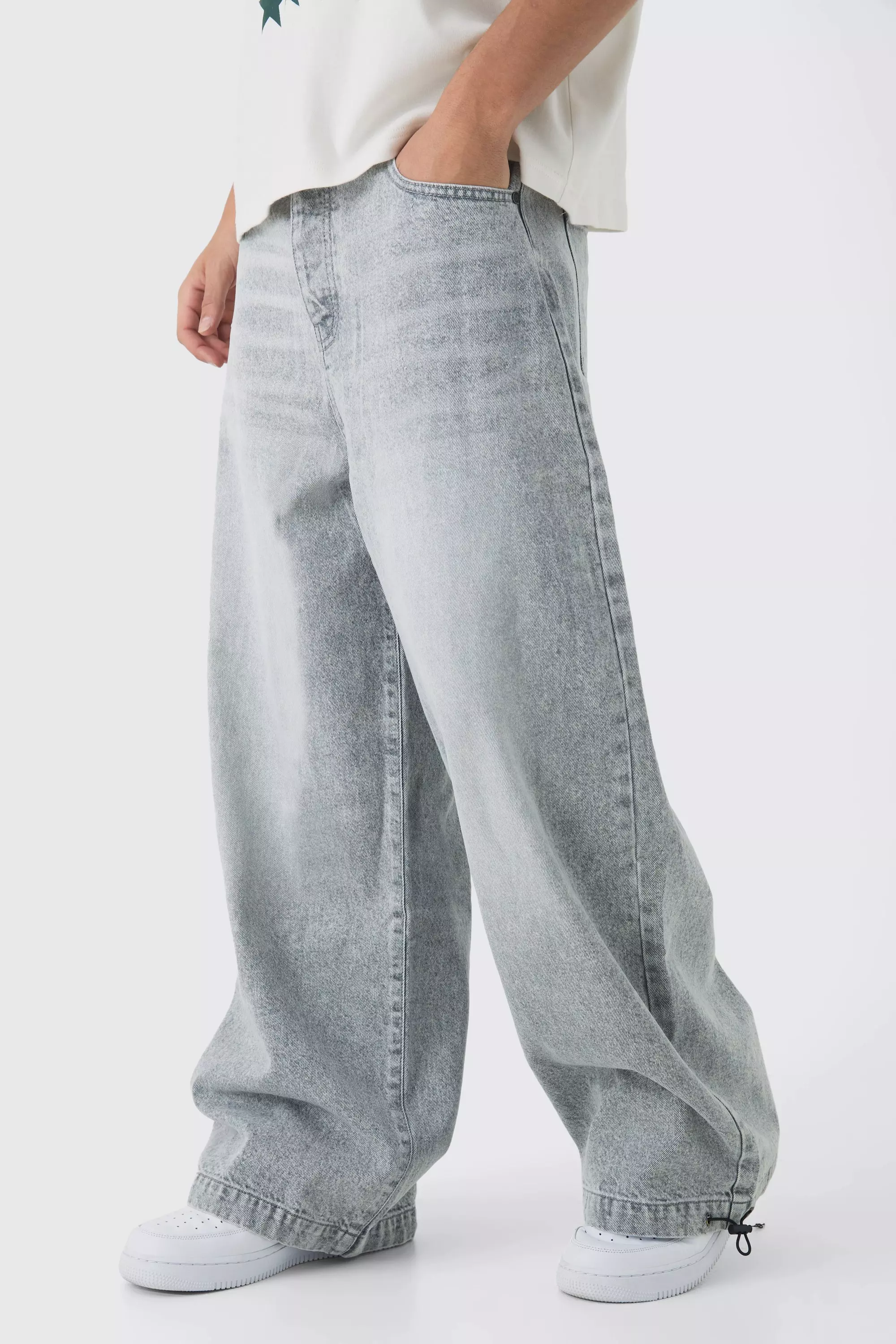 Parachute Baggy Washed Jeans | boohooMAN UK